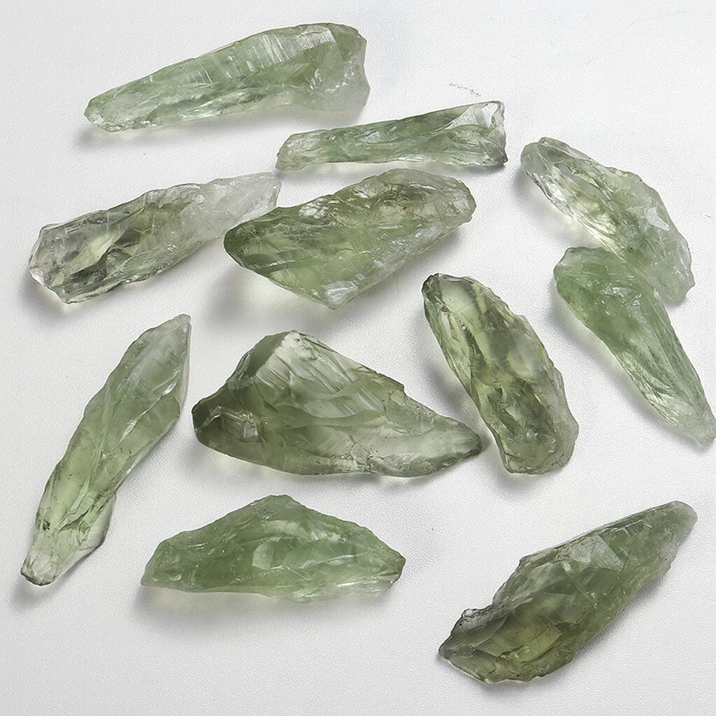 Natural Green Quartz Raw Crystal – Energy Healing & Home Décor Stone