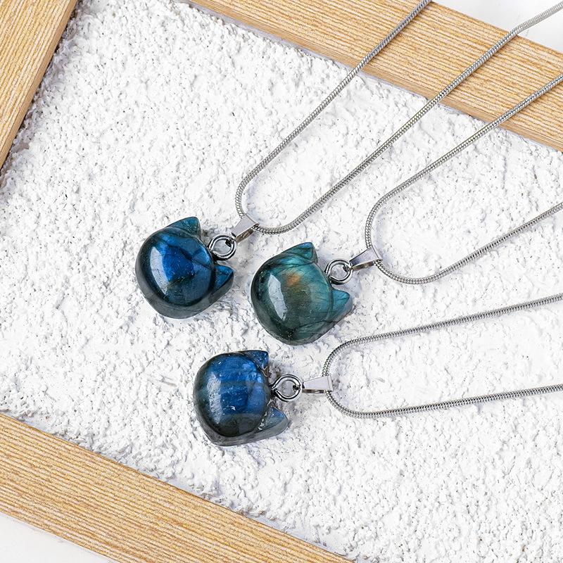 Mystic Cat Charm – Labradorite Crystal Pendant for Intuition & Protection